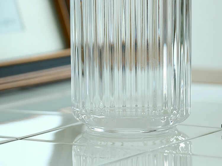 爆売り！】 Lyngby デンマーク『送料無料（一部地域除く）153a ガラス 花瓶 25cm グラス ベース glass Lyngbyvase  ポーセリン リュンビュー Porcelaen - 花瓶 - labelians.fr